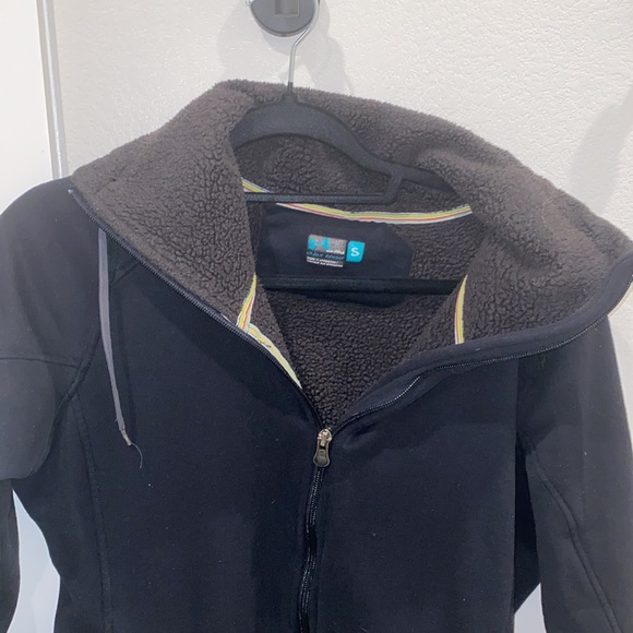 Used Black Under Armour Semi-Fitted Sherpa Zip-Down Coat Jacket Size S Small - Picture 4 of 13